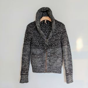 ✨ 2 for $60 ✨ Aritzia’s WILFRED FREE Nord cardigan